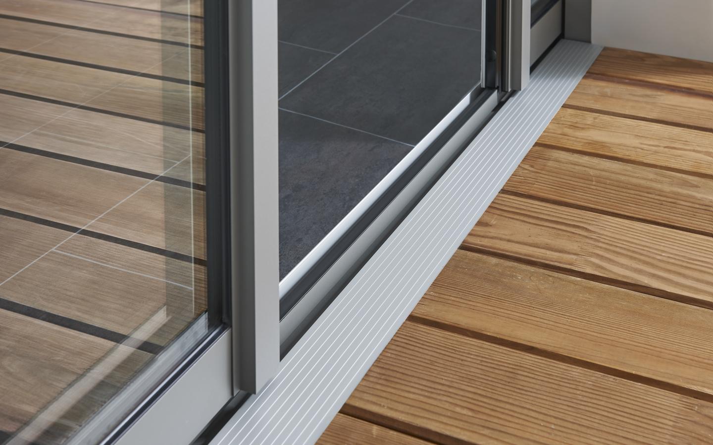 Galandage K-LINE ZOOM-SEUIL-ENCASTRE-EXT-01