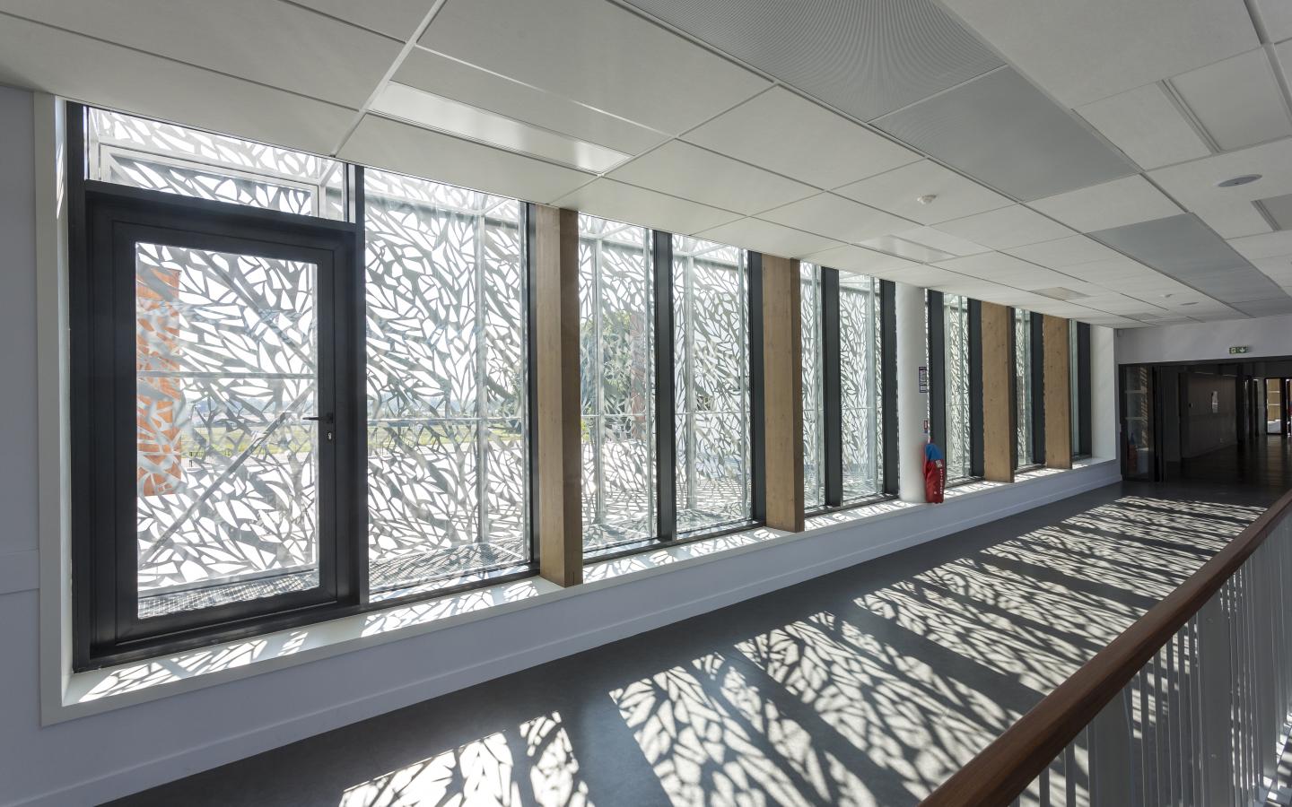 Collège Charles Milcendeau, construction neuve à Challans réalisée avec des menuiseries alu K-LINE.