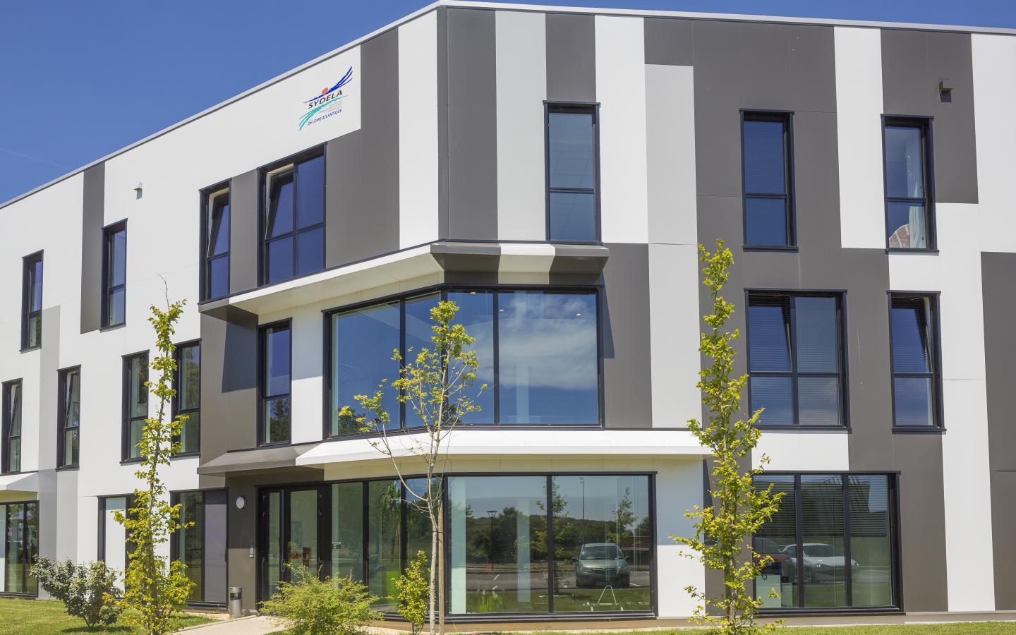 Bois Cesbron, construction neuve à Nantes réalisée avec des menuiseries alu K-LINE. 