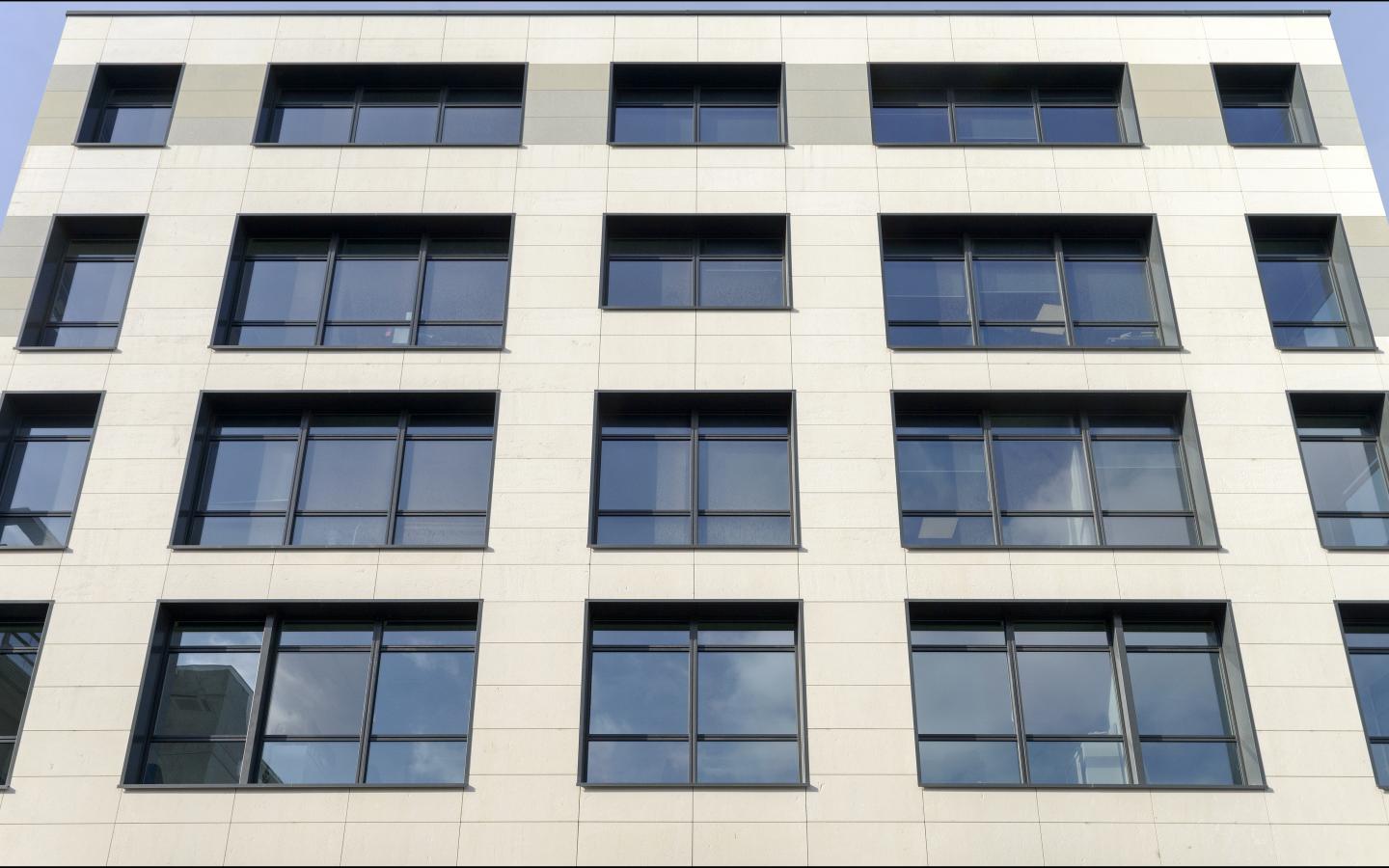 Luciline, construction neuve à Rouen réalisée avec des menuiseries alu K-LINE.