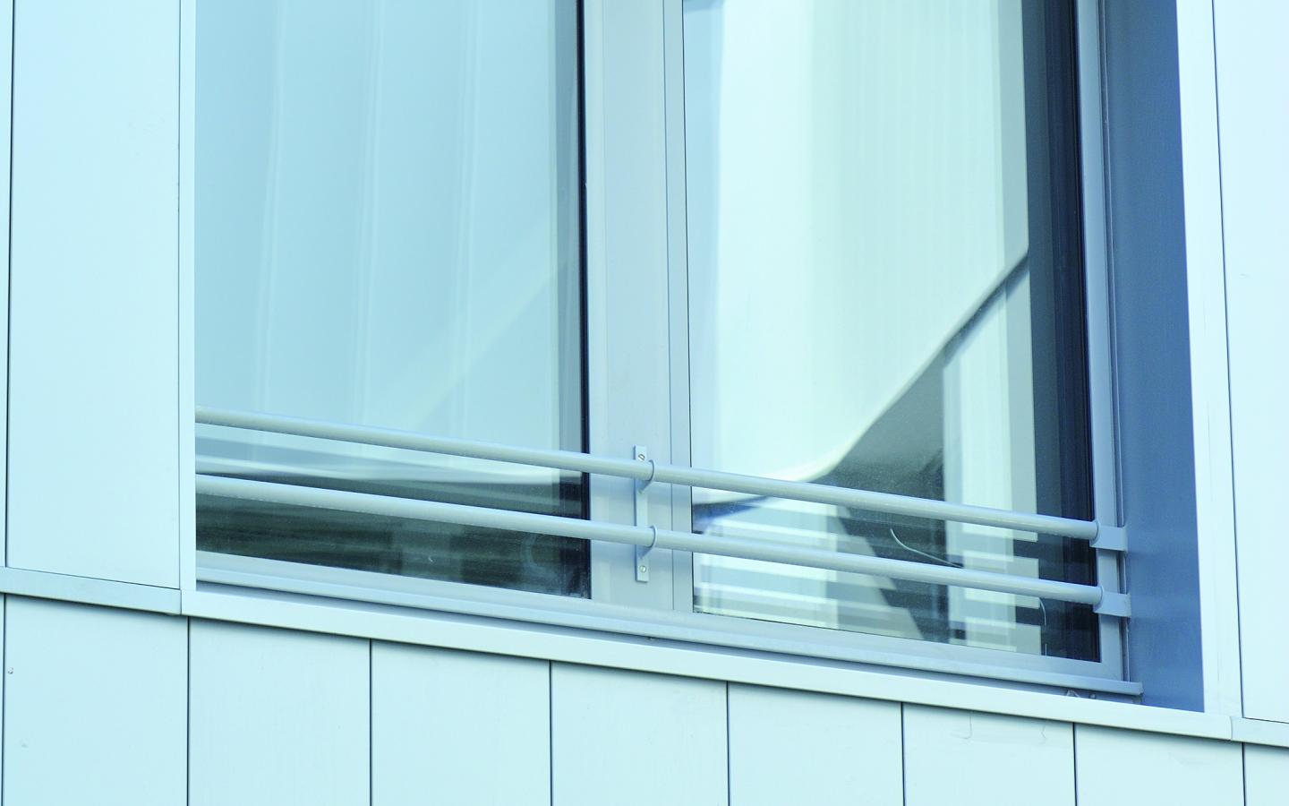 Hôpital privé de l'estuaire, construction neuve au Havre réalisée avec des menuiseries K-LINE.