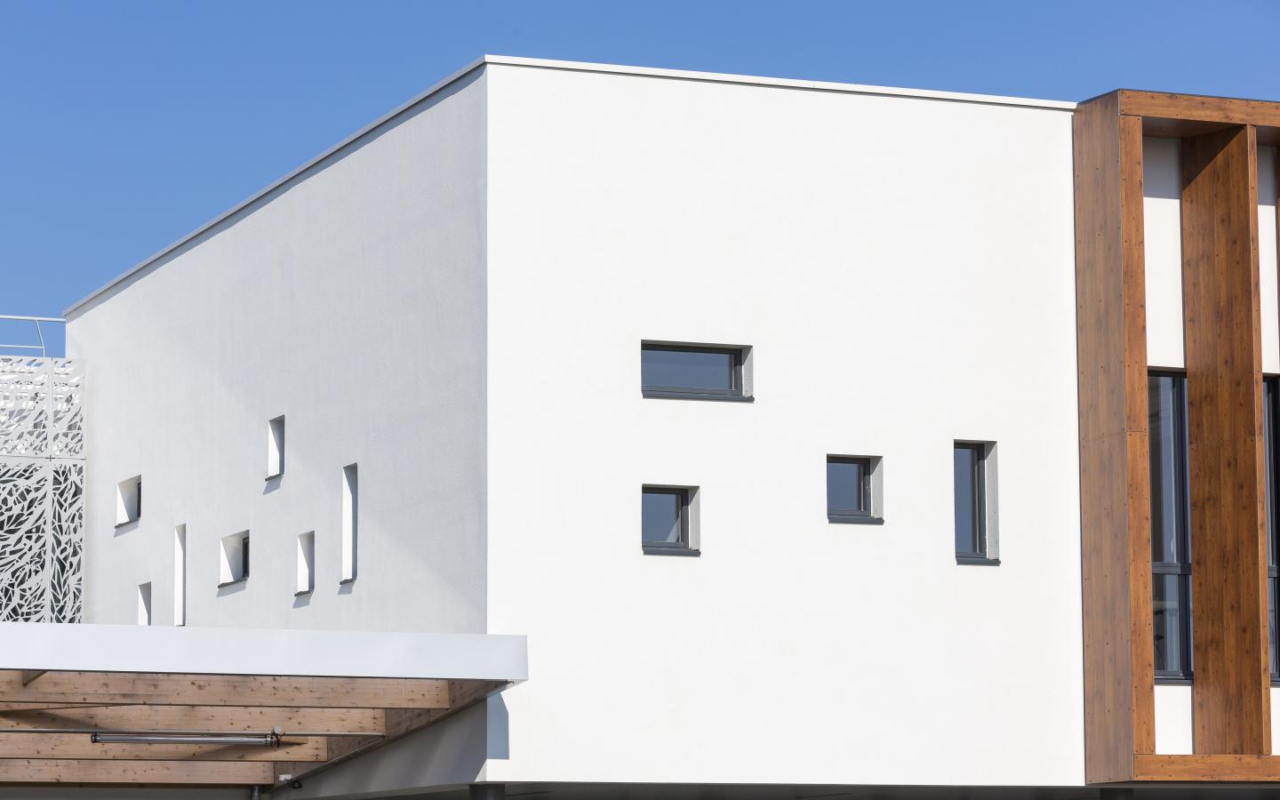 Collège Charles Milcendeau, construction neuve à Challans réalisée avec des menuiseries alu K-LINE.