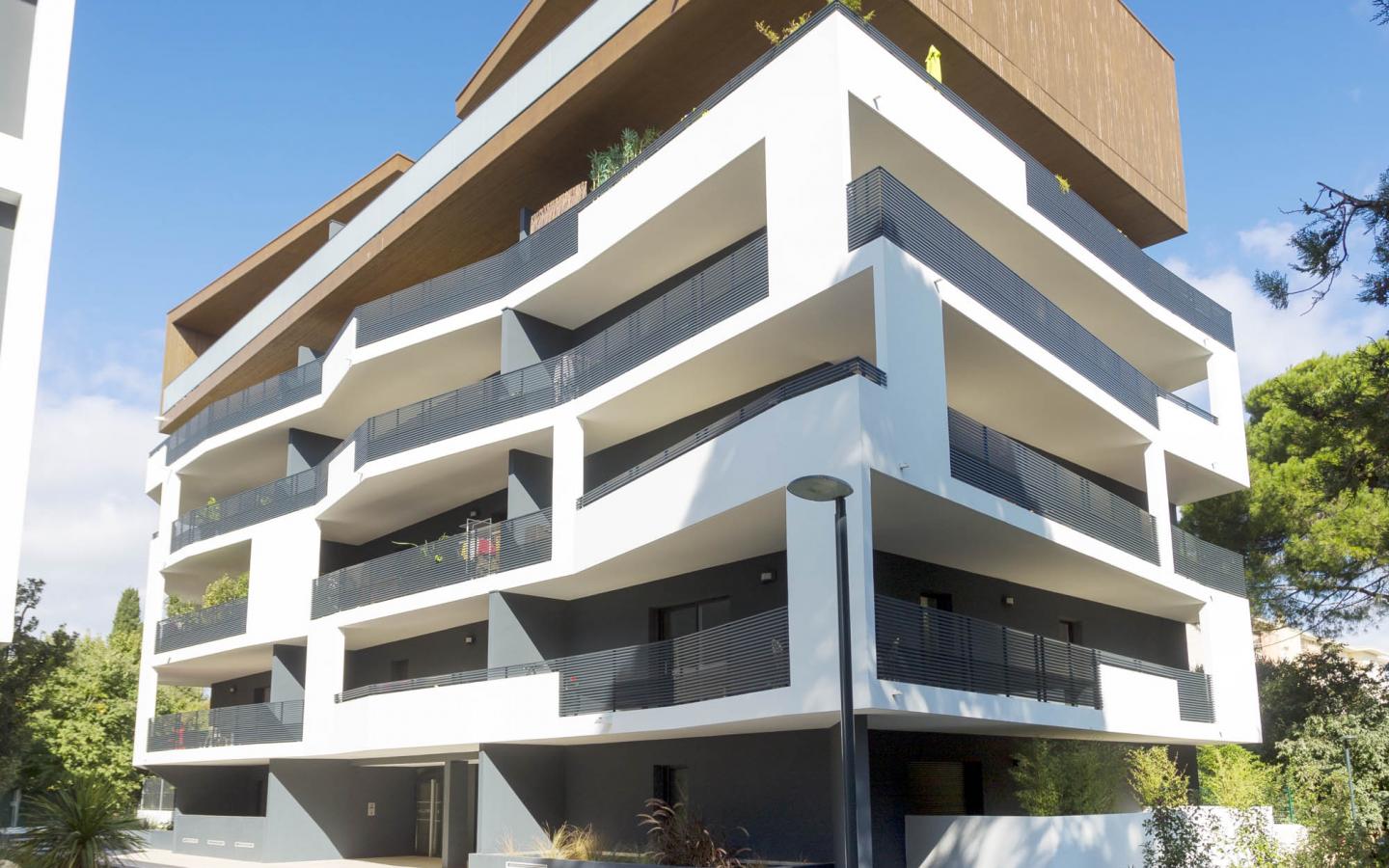 Résidence Allures, construction neuve à Montpellier réalisée avec des menuiseries alu K-LINE. 