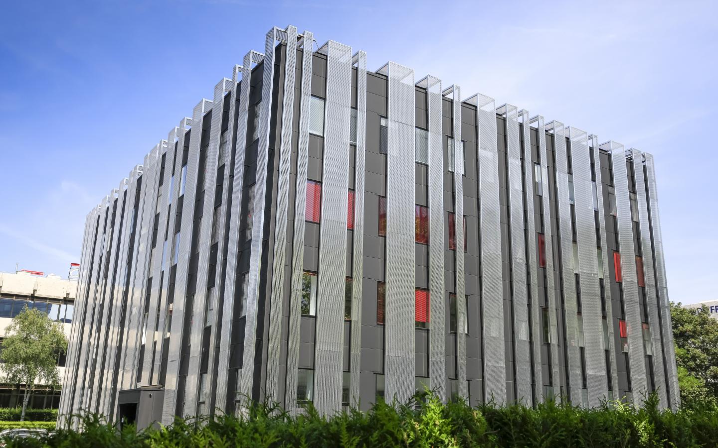 Bureaux Nexton, construction neuve à Montigny réalisée avec des menuiseries alu K-LINE.