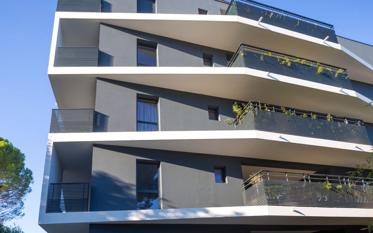 Résidence Allures, construction neuve à Montpellier réalisée avec des menuiseries alu K-LINE. 