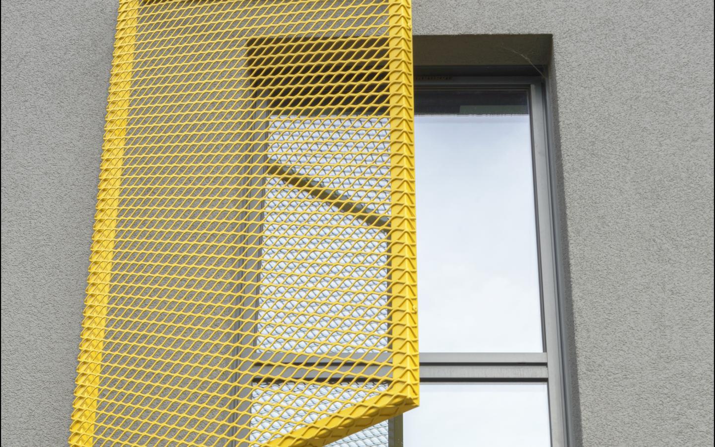 Maison Départementale des Solidarités, construction neuve à Arpajon réalisée avec des menuiseries alu K-LINE. 