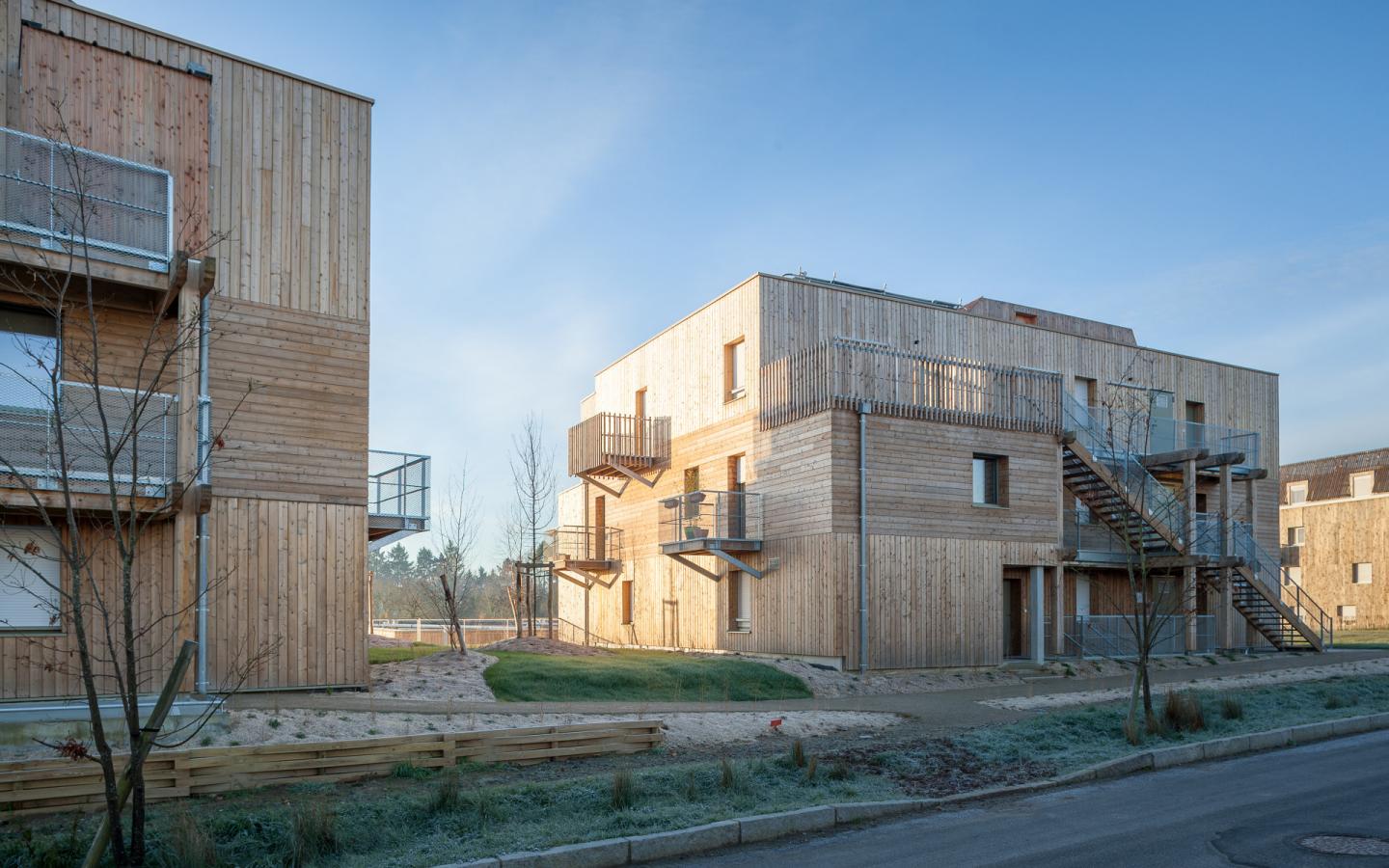 Osmoz - Vallon des Garettes, construction neuve à Nantes réalisée avec des menuiseries alu K-LINE. 