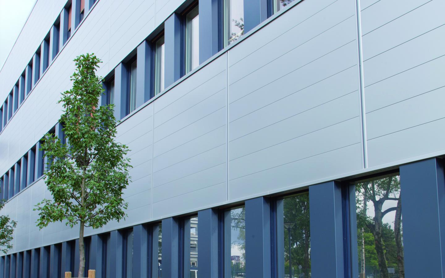Sagem - Défense Sécurité, construction neuve à Massy réalisée avec des menuiseries alu K-LINE.
