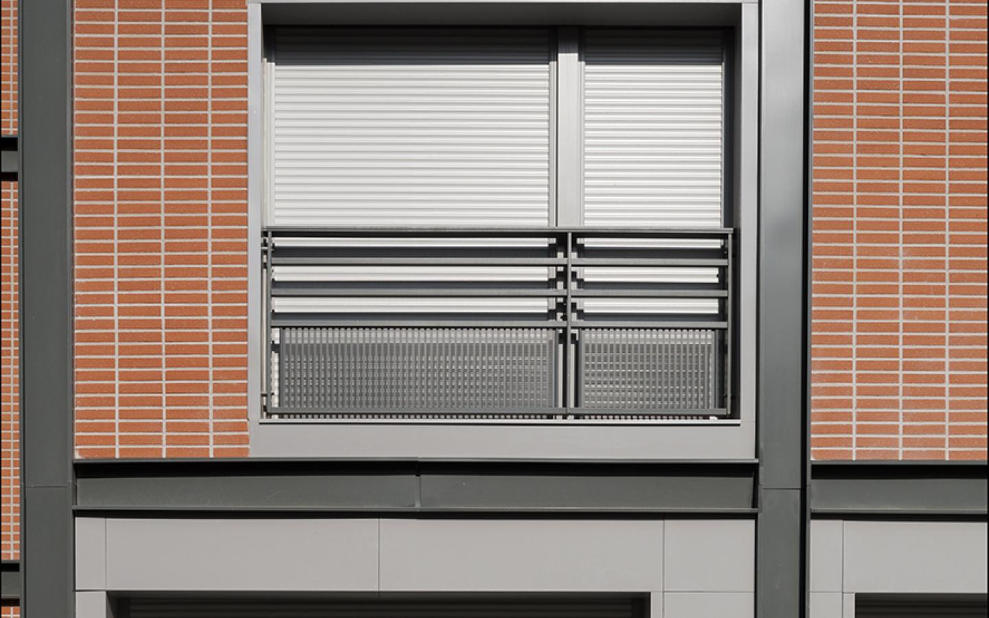 Les Orangers de Dantzig, construction neuve à Paris réalisée avec des menuiseries alu K-LINE. 
