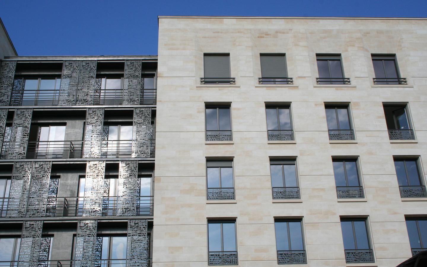 Ilot Bonnac, construction neuve à Bordeaux réalisée avec des menuiseries alu K-LINE. 