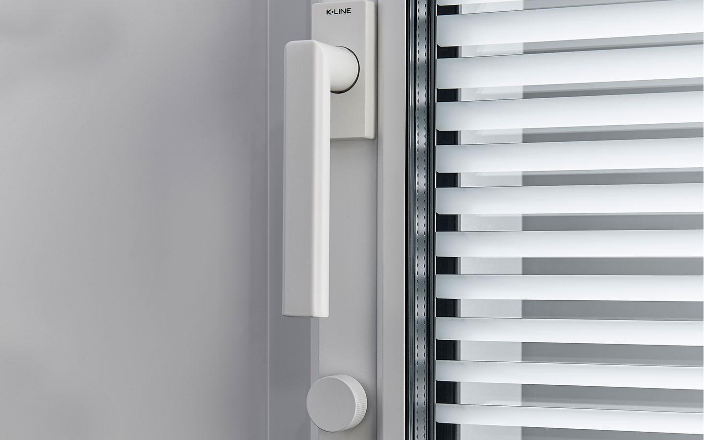 Fenêtre-aluminium-store-intégré-kline