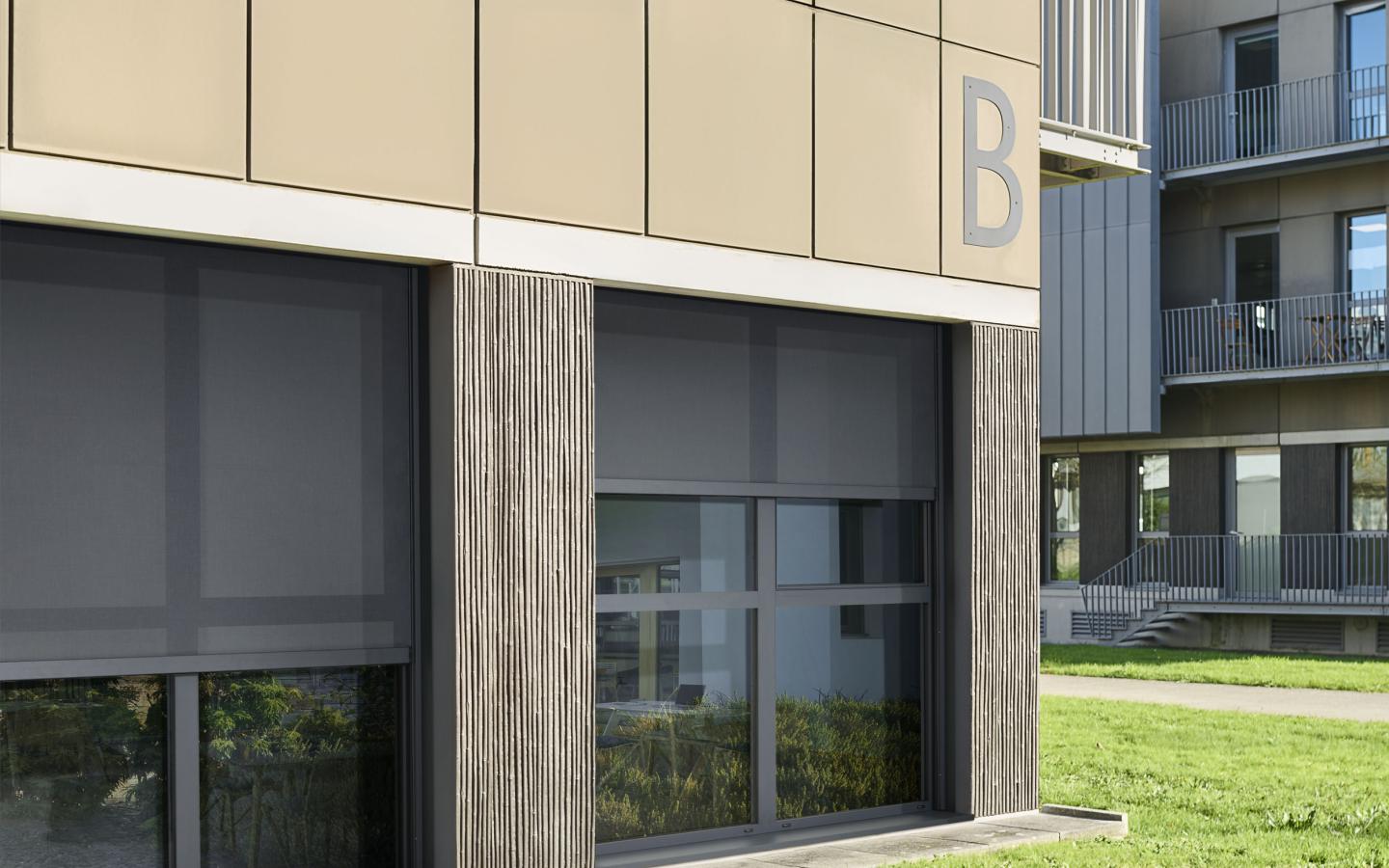 store zip tertiaire