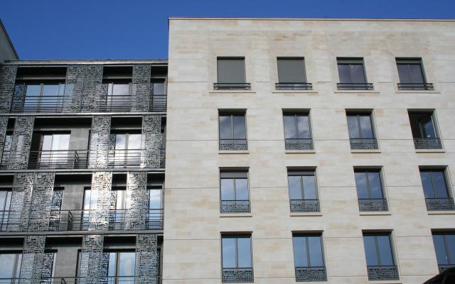Ilot Bonnac, construction neuve à Bordeaux réalisée avec des menuiseries alu K-LINE. 