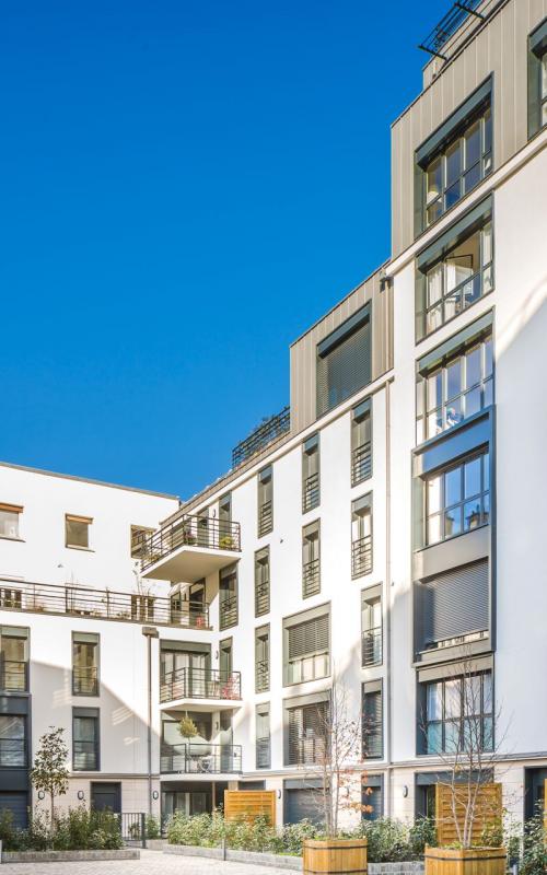 Paris Cours St Louis logements collectifs avec menuiserie alu kline