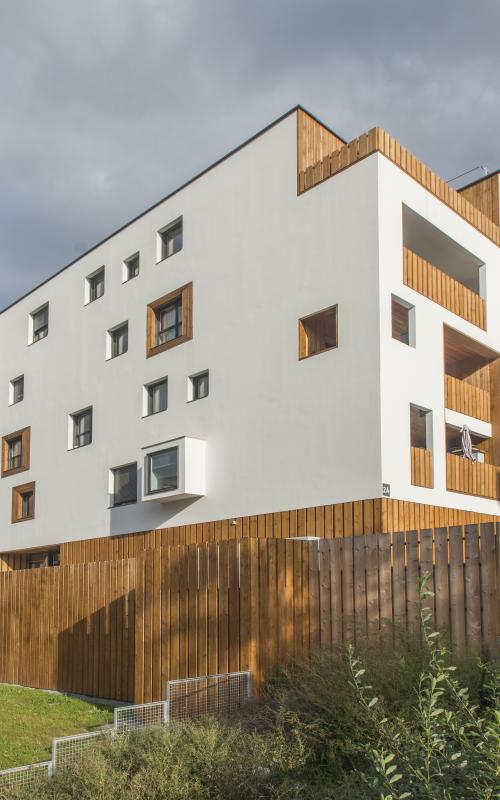 Le Ruban de la Chezine, construction neuve à Nantes réalisée avec des menuiseries alu K-LINE. 